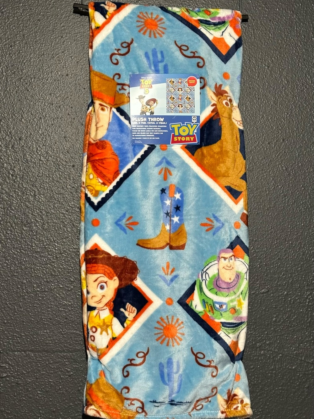 Viral Toy Story 5 Plush Throw Blanket